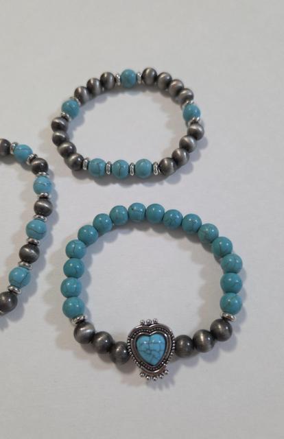 ターコイズブレスレット★3点セット★新品 インディアンアクセサリー レディースブレスレット ターコイズアクセサリー < 女性アクセサリー/時計 ターコイズブレスレット★3点セット★新品 インディアンアクセサリー レディースブレスレット ターコイズアクセサリー < 女性アクセサリー/時計の