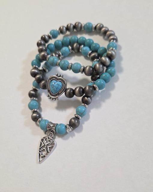 ターコイズブレスレット★3点セット★新品 インディアンアクセサリー レディースブレスレット ターコイズアクセサリー < 女性アクセサリー/時計 ターコイズブレスレット★3点セット★新品 インディアンアクセサリー レディースブレスレット ターコイズアクセサリー < 女性アクセサリー/時計の