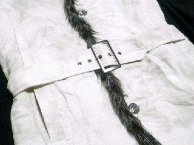 【in the attic】ゴージャス♪ベルト付バックスリット中綿スエード調ファームートンコート < ブランド 【in the attic】ゴージャス♪ベルト付バックスリット中綿スエード調ファームートンコート < ブランドの