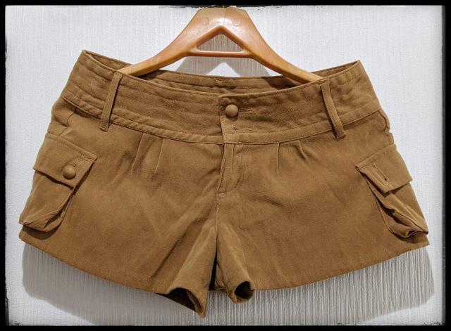 ★ディープサンクス★ショートパンツ★ハーフパンツ★パンツ★茶色★ウエスト64ヒップ91★ボタン2個欠品★綺麗★まとめ買い歓迎★ < 女性ファッション  ★ディープサンクス★ショートパンツ★ハーフパンツ★パンツ★茶色★ウエスト64ヒップ91★ボタン2個欠品★綺麗★まとめ買い歓迎★ < 女性ファッションの