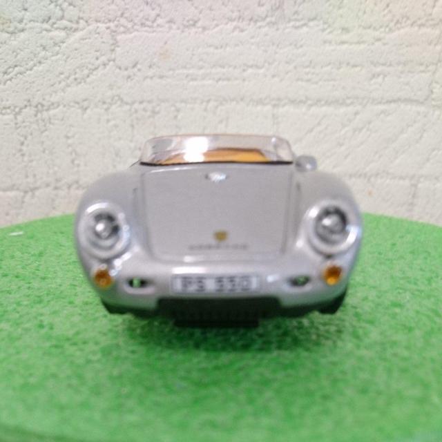 ~jJ[ |VF PS 550  zr[ 