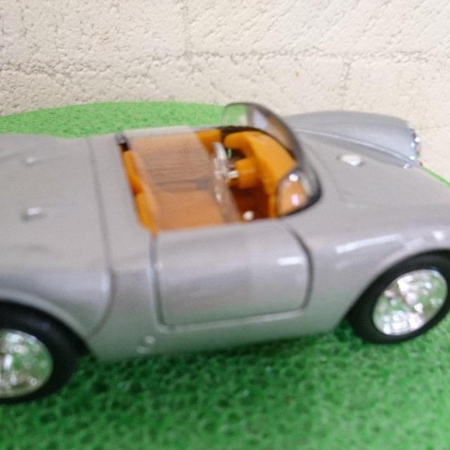 ~jJ[ |VF PS 550  zr[ 