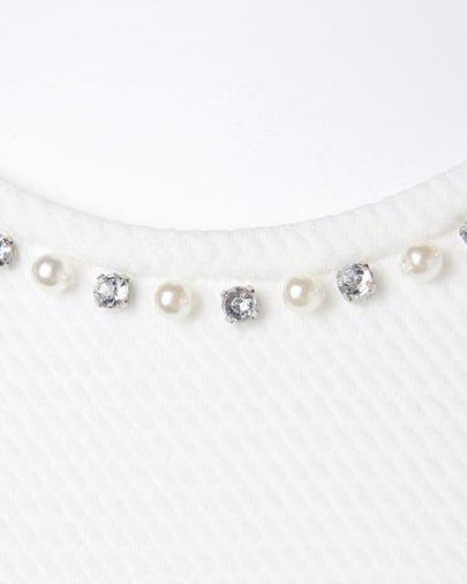 新品☆イング*モノトーン花柄スカートドッキングワンピ < ブランド  新品☆イング*モノトーン花柄スカートドッキングワンピ < ブランドの