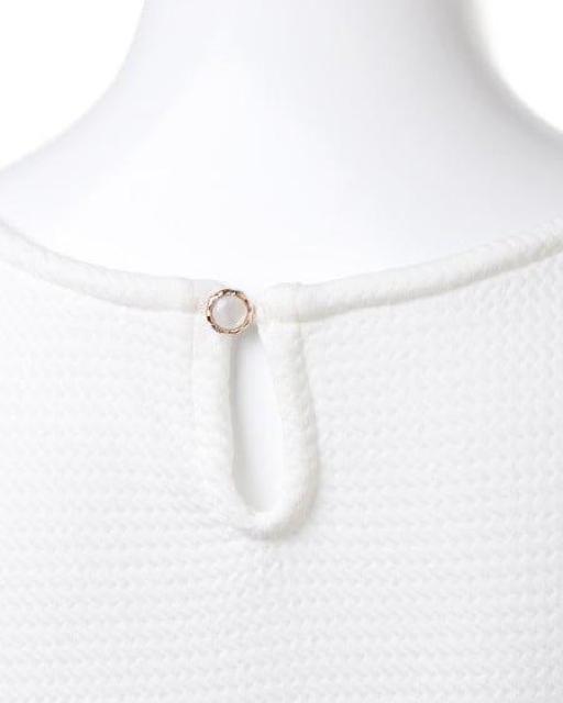 新品☆イング*モノトーン花柄スカートドッキングワンピ < ブランド  新品☆イング*モノトーン花柄スカートドッキングワンピ < ブランドの