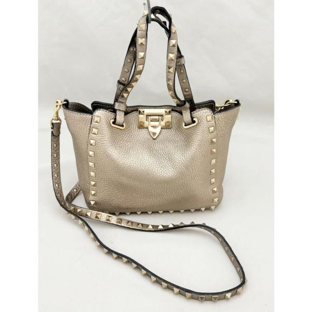 ヴァレンティノVALENTINOロックスタッズバッグ ミニ < ブランド  ヴァレンティノVALENTINOロックスタッズバッグ ミニ  < ブランドの