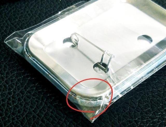 【訳あり】☆送料無料☆おそ松さん☆ヴィレッジヴァンガード限定/缶バッジ☆カラ松(全身)☆新品☆ < アニメ/コミック/キャラクター 【訳あり】☆送料無料☆おそ松さん☆ヴィレッジヴァンガード限定/缶バッジ☆カラ松(全身)☆新品☆ < アニメ/コミック/キャラクターの