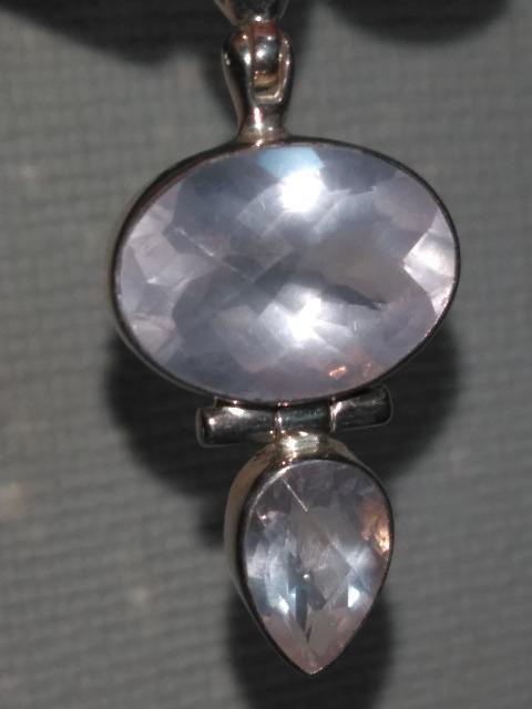 ローズクォーツ ペンダントトップ☆ < 女性アクセサリー/時計  ローズクォーツ ペンダントトップ☆  < 女性アクセサリー/時計の