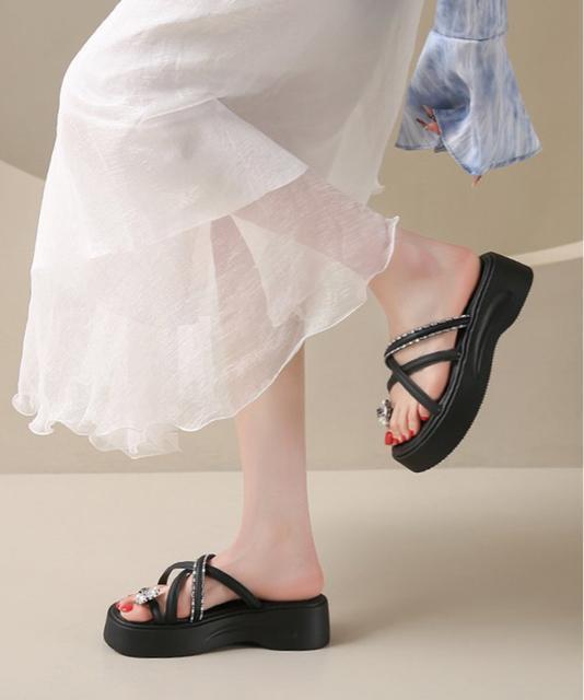 �������� �V�i �N���X�X�g���b�v����g���O�T���_���Ĕ��r �� �����t�@�b�V������ 