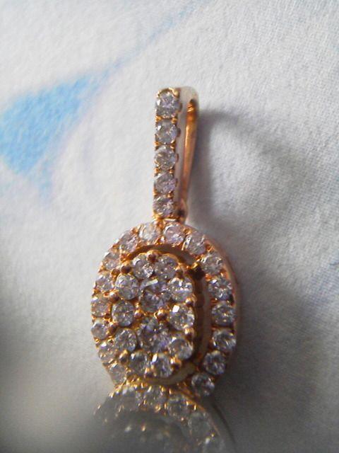 美品超豪華ダイヤ1カラット18金ピンクゴールドネックレストップ < 女性アクセサリー/時計 美品超豪華ダイヤ1カラット18金ピンクゴールドネックレストップ < 女性アクセサリー/時計の