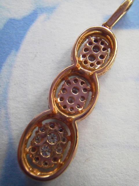 美品超豪華ダイヤ1カラット18金ピンクゴールドネックレストップ < 女性アクセサリー/時計 美品超豪華ダイヤ1カラット18金ピンクゴールドネックレストップ < 女性アクセサリー/時計の