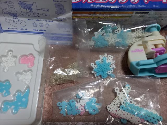 中古☆アナと雪の女王☆シルエッタチャーム < アニメ/コミック/キャラクター  中古☆アナと雪の女王☆シルエッタチャーム < アニメ/コミック/キャラクターの