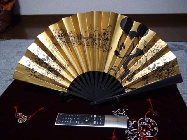 ミッキーマウス ビッグ扇子 ゴールドミッキーマウスの扇子大きい57.5cm !。 < アニメ/コミック/キャラクター ミッキーマウス ビッグ扇子 ゴールドミッキーマウスの扇子大きい57.5cm !。 < アニメ/コミック/キャラクターの