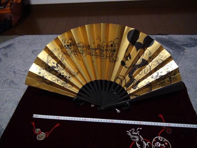 ミッキーマウス ビッグ扇子 ゴールドミッキーマウスの扇子大きい57.5cm !。 < アニメ/コミック/キャラクター ミッキーマウス ビッグ扇子 ゴールドミッキーマウスの扇子大きい57.5cm !。 < アニメ/コミック/キャラクターの