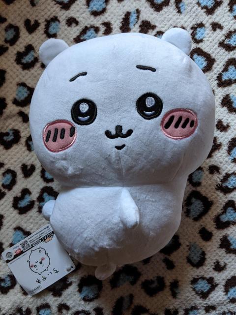 ちいかわ おしりふりふりBIGぬいぐるみ(ちいかわ) < アニメ/コミック/キャラクター ちいかわ おしりふりふりBIGぬいぐるみ(ちいかわ) < アニメ/コミック/キャラクターの