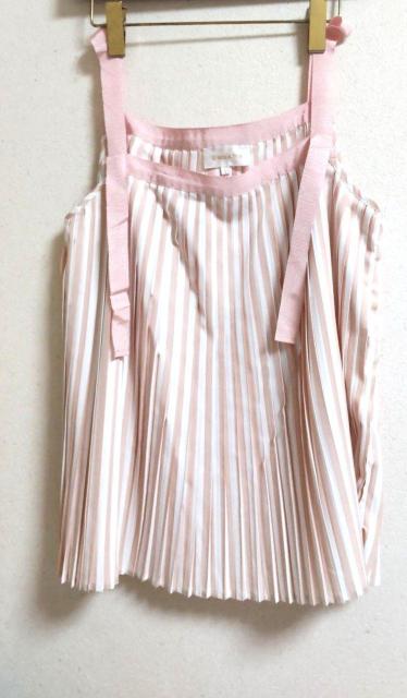 【新品】Grace&Mila グレースアンドミラ プリーツ ストライプ タンクトップ Lサイズ < 女性ファッション 【新品】Grace&Mila グレースアンドミラ プリーツ ストライプ タンクトップ Lサイズ < 女性ファッションの