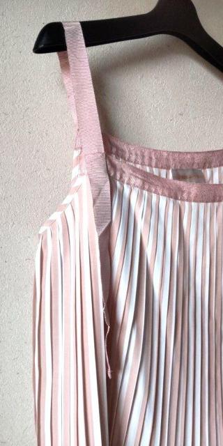 【新品】Grace&Mila グレースアンドミラ プリーツ ストライプ タンクトップ Lサイズ < 女性ファッション 【新品】Grace&Mila グレースアンドミラ プリーツ ストライプ タンクトップ Lサイズ < 女性ファッションの