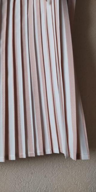 【新品】Grace&Mila グレースアンドミラ プリーツ ストライプ タンクトップ Lサイズ < 女性ファッション 【新品】Grace&Mila グレースアンドミラ プリーツ ストライプ タンクトップ Lサイズ < 女性ファッションの