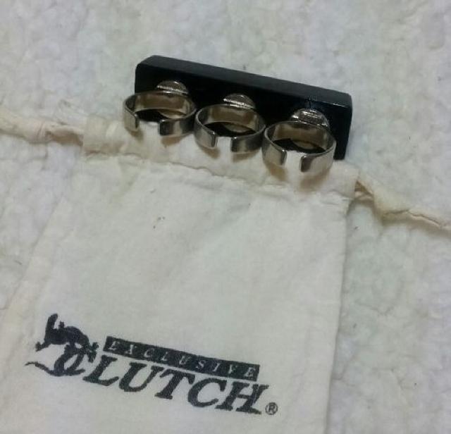 clutchクラッチ 指輪 3連リング 専用袋付き < ブランド  clutchクラッチ 指輪 3連リング 専用袋付き < ブランドの