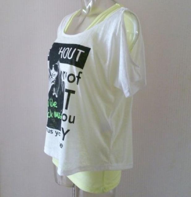 しまむら★タンクトップ付き 肩あき トップス < ブランド しまむら★タンクトップ付き 肩あき トップス < ブランドの