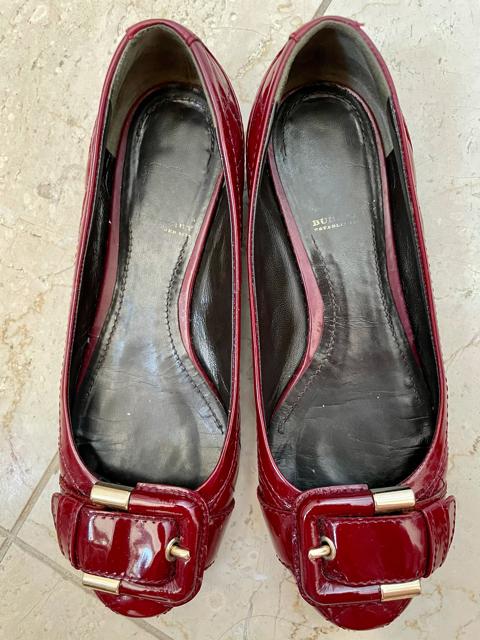 バーバリー パンプス ハワイ限定 35 < ブランド  バーバリー パンプス ハワイ限定 35 < ブランドの