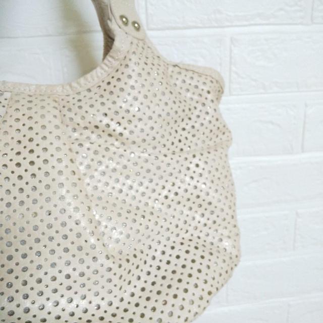 dans le sac DESIGNE v[g`[tIIVi  t@bV 