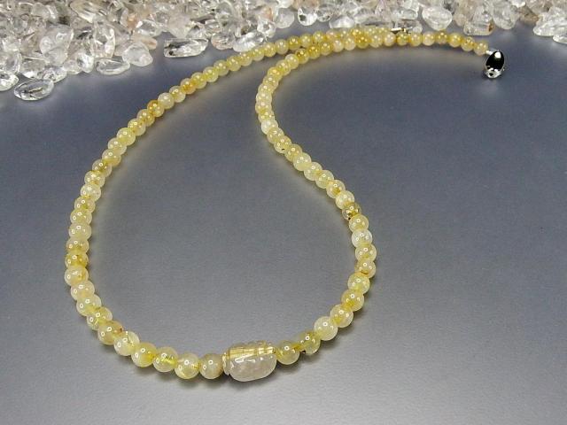 タイチン入りヒキュウ手彫りゴールドルチルクォーツ5mm強天然石ネックレス < 女性アクセサリー/時計  タイチン入りヒキュウ手彫りゴールドルチルクォーツ5mm強天然石ネックレス < 女性アクセサリー/時計の