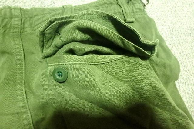 ◆Lucy ルーシー カーゴパンツ モスグリーン M 中古品 < 男性ファッション  ◆Lucy ルーシー カーゴパンツ モスグリーン M 中古品 < 男性ファッションの