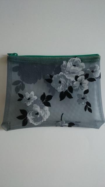 新品未使用★花柄メッシュポーチ★グリーン★ < 女性ファッション 新品未使用★花柄メッシュポーチ★グリーン★ < 女性ファッションの