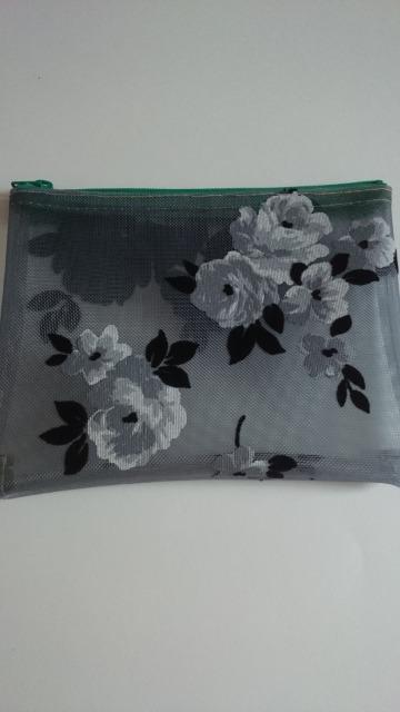 新品未使用★花柄メッシュポーチ★グリーン★ < 女性ファッション 新品未使用★花柄メッシュポーチ★グリーン★ < 女性ファッションの