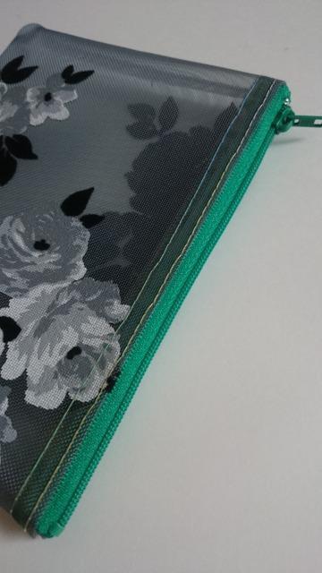 新品未使用★花柄メッシュポーチ★グリーン★ < 女性ファッション 新品未使用★花柄メッシュポーチ★グリーン★ < 女性ファッションの
