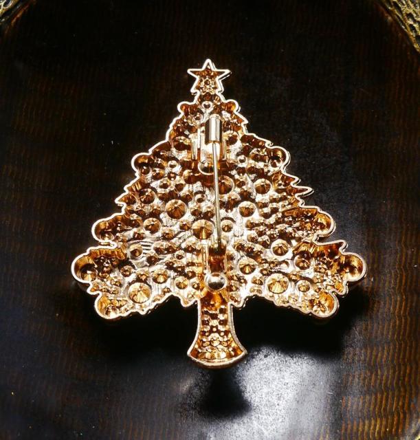 新品 アンティーク調 きらきらストーン フェイクパール クリスマスツリー ブローチ < 女性アクセサリー/時計 新品 アンティーク調 きらきらストーン フェイクパール クリスマスツリー ブローチ < 女性アクセサリー/時計の