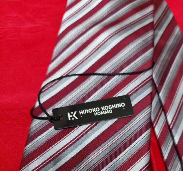 �y�V�i�zHIROKO KOSHINO �l�N�^�C ��8080��102 �� �u�����h�� 