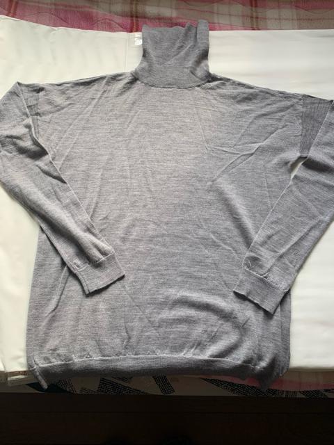 ���j�N���^�[�g���l�b�N�Z�[�^�[L  �� �u�����h�� 