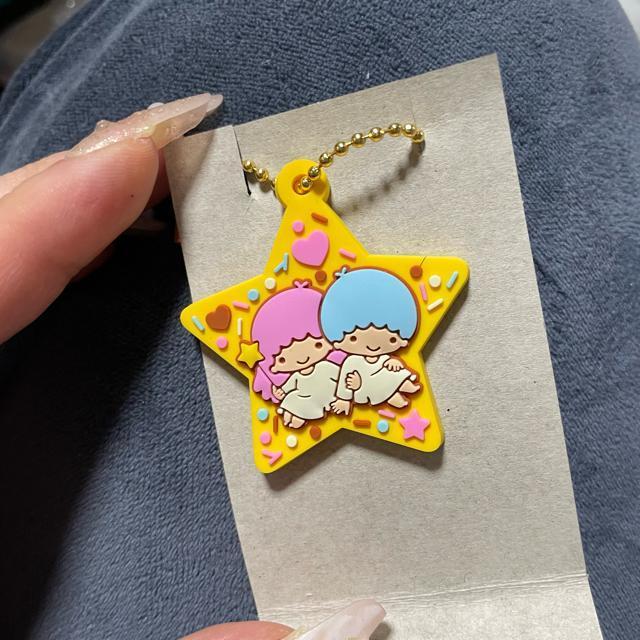 未使用☆サンリオキャラクターズ*Love!ラバ星チョコクランチ*チョコモチーフキーホルダー(キキララ) < おもちゃ 未使用☆サンリオキャラクターズ*Love!ラバ星チョコクランチ*チョコモチーフキーホルダー(キキララ) < おもちゃの
