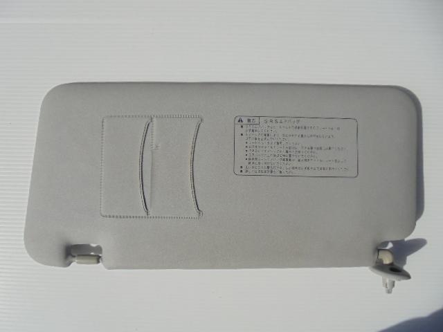 ホンダ ザッツ ABA-JD1 純正品 サンバイザー 右 中古品 < 自動車/バイク ホンダ ザッツ ABA-JD1 純正品 サンバイザー 右 中古品 < 自動車/バイク