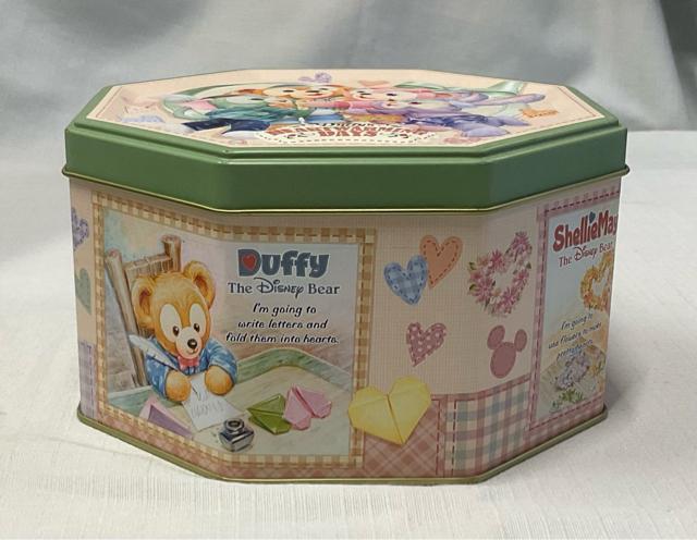 ◇TDS 東京ディズニーシー 東京ディズニーリゾート◇2018年 ダッフィーフレンズ お菓子の空き缶A/八角形 小物入れ < アニメ/コミック/キャラクター  ◇TDS 東京ディズニーシー 東京ディズニーリゾート◇2018年 ダッフィーフレンズ お菓子の空き缶A/八角形 小物入れ < アニメ/コミック/キャラクターの