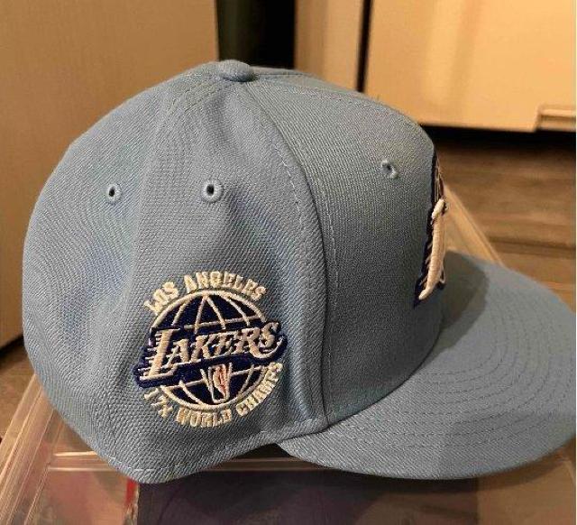 激レア!US企画!LAKERS/レイカーズ/NEW ERA/ニューエラ/キャップ/Los Angeles/スカイブルー/LA < ブランド 激レア!US企画!LAKERS/レイカーズ/NEW ERA/ニューエラ/キャップ/Los Angeles/スカイブルー/LA < ブランドの