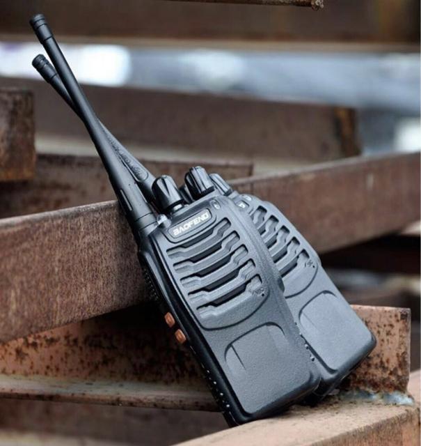 BAOFENG �g�����V�[�o�[ �����@ �[�d�� 2W �������^�C�v �h���h�o IP55 �Z�K�F�؍� 16�`�����l�� 6��Z�b�g �� �z�r�[�� 