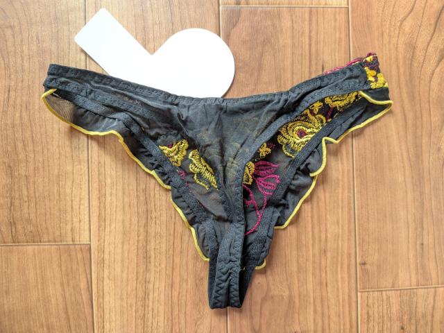 ���ʗX�ւɌ��著�������@�ߗށ@�@�@�@�@�@�@�@�@�@�@�@�@�@�@�@�@���f�B�[�XT�V���[�c �� �����t�@�b�V������ 