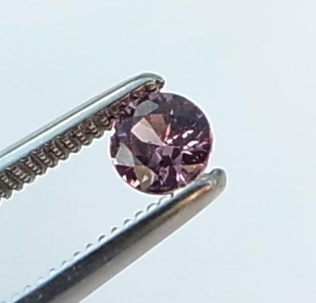 マダガスカル産★カラーチェンジガーネット0.23ct カット良い★3549cx < 女性アクセサリー/時計 マダガスカル産★カラーチェンジガーネット0.23ct カット良い★3549cx < 女性アクセサリー/時計の