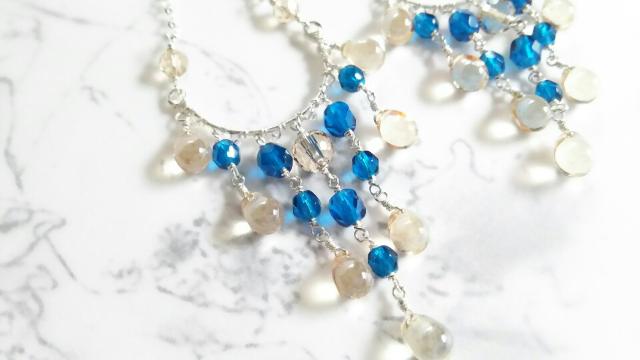 SF*シャンデリアピアス*青×ベージュ 20018 < 女性アクセサリー/時計 SF*シャンデリアピアス*青×ベージュ 20018 < 女性アクセサリー/時計の