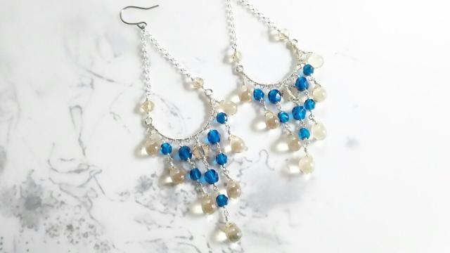 SF*シャンデリアピアス*青×ベージュ 20018 < 女性アクセサリー/時計 SF*シャンデリアピアス*青×ベージュ 20018 < 女性アクセサリー/時計の