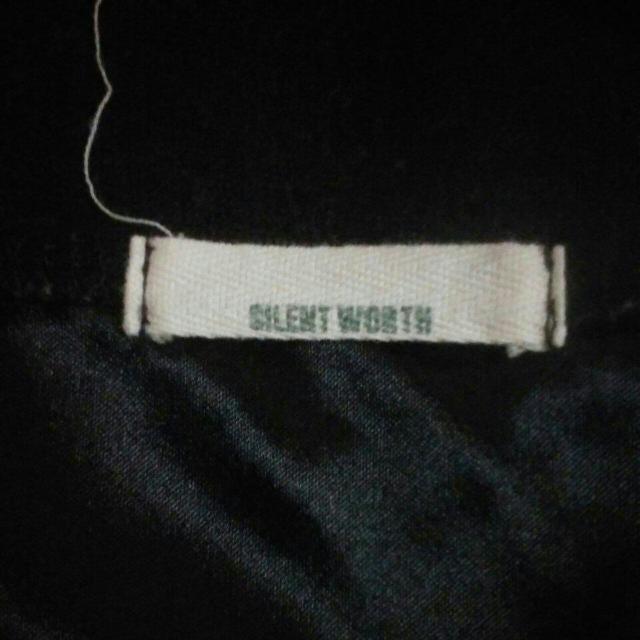 SILENT WORTH jbg@i@83cm