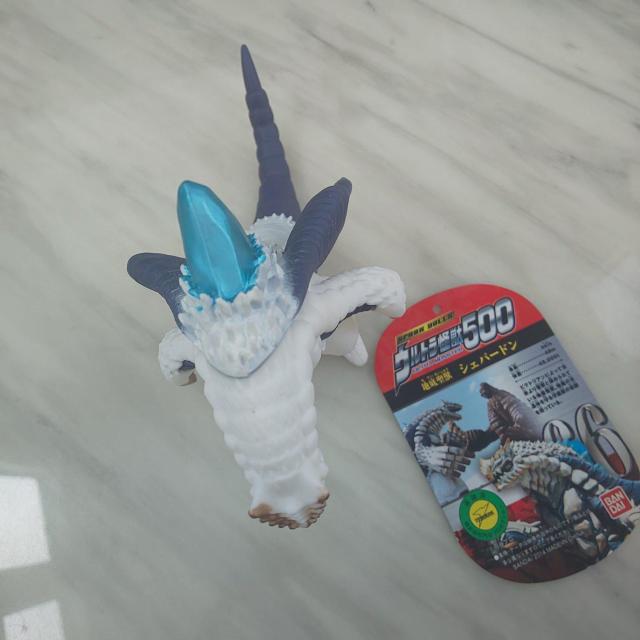 ウルトラ怪獣500 シェパードン ライブサイン付 < ホビー  ウルトラ怪獣500 シェパードン ライブサイン付 < ホビーの