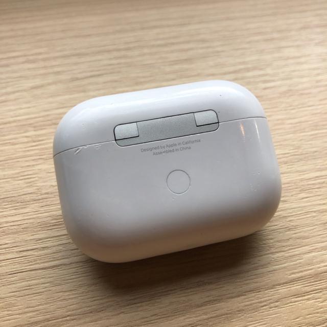 即決 Apple アップル AirPods Pro 充電ケース A2190 < 家電/AV  即決 Apple アップル AirPods Pro 充電ケース A2190 < 家電/AVの
