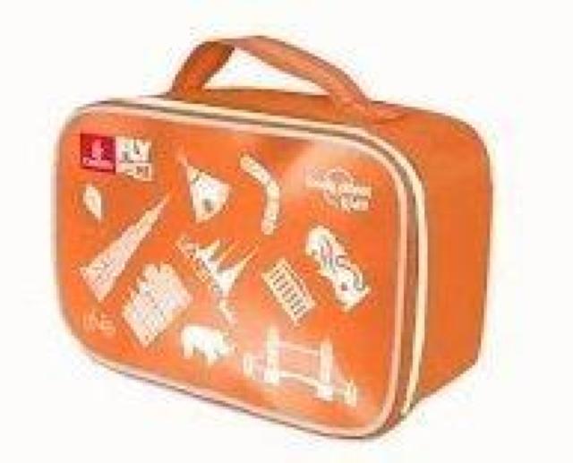 エミレーツ航空キッズアメニティ/ランチクーラーEmirates FLY WITH ME lonely planet kids保冷 < キッズ/ベビー  エミレーツ航空キッズアメニティ/ランチクーラーEmirates FLY WITH ME lonely planet kids保冷 < キッズ/ベビーの