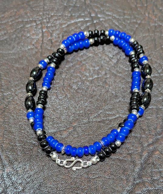 ホワイトハーツ★黒・紺★天然オニキス★SLV925★ビーズネックレス★新品未着用 < 女性アクセサリー/時計 ホワイトハーツ★黒・紺★天然オニキス★SLV925★ビーズネックレス★新品未着用 < 女性アクセサリー/時計の