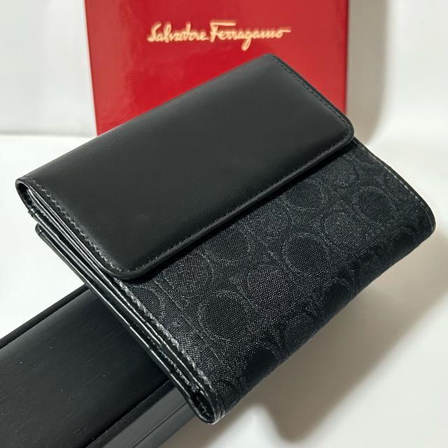 ɔi Salvatore Ferragamo tFK K`[j LoX U[ ܂ z ubN  uh 