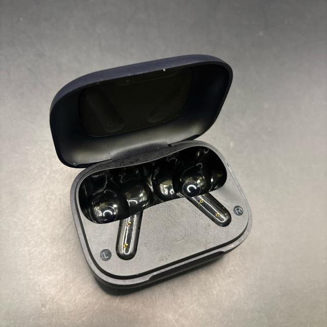 ���� earfun ���C�����X�C���z�� �[�d�P�[�X�̂� TW600 �u���b�N �� �Ɠd/AV�� 