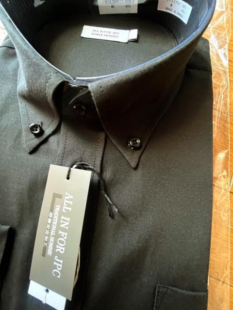 4Lサイズ!高貴紳士的!高貴品格!男際立つ!男の黒!形態安定!長袖ボタンダウンワイシャツ!新品!大きいサイズ! < 男性ファッション 4Lサイズ!高貴紳士的!高貴品格!男際立つ!男の黒!形態安定!長袖ボタンダウンワイシャツ!新品!大きいサイズ! < 男性ファッションの